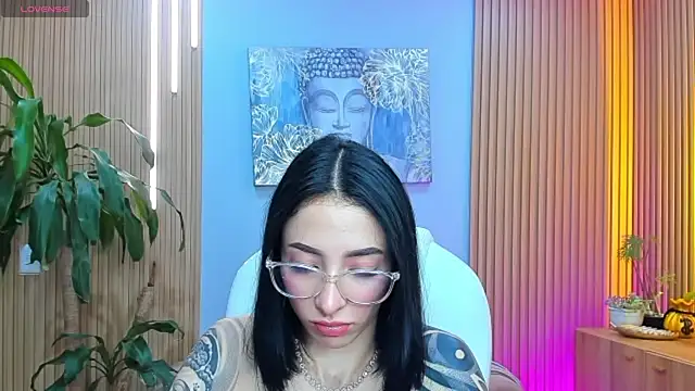 Snapshot of barbie_scoth_ chatting on May 2026 10:49:02 PM barbie scoth online show from May 2026 10:49:02 PM