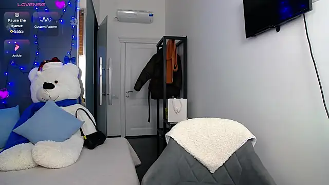 KateJonson online show from January 2025 08:10:02 AM