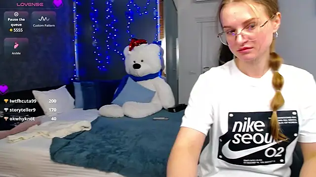 KateJonson online show from January 2025 07:52:02 AM