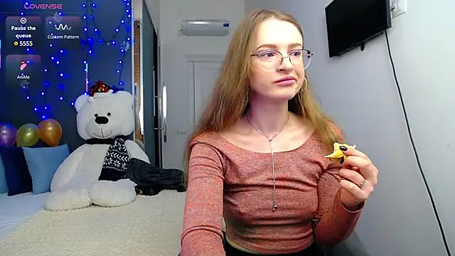 KateJonson online show from February 2025 08:21:01 AM