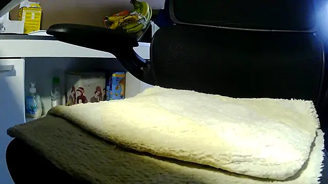 suedel65 online show from January 2026 03:27:01 PM