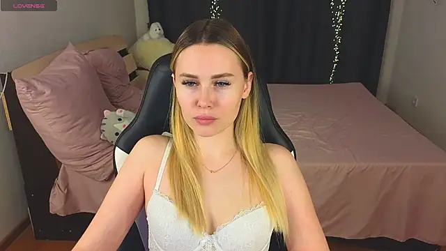 Alenca hot sex online show from February 2025 02:50:02 PM