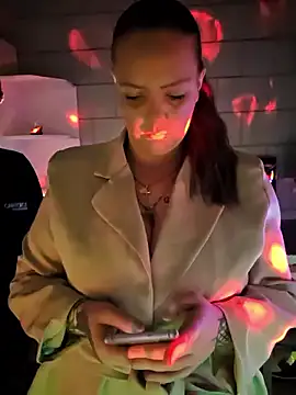 Melissa1994- online show from March 2026 10:24:02 PM