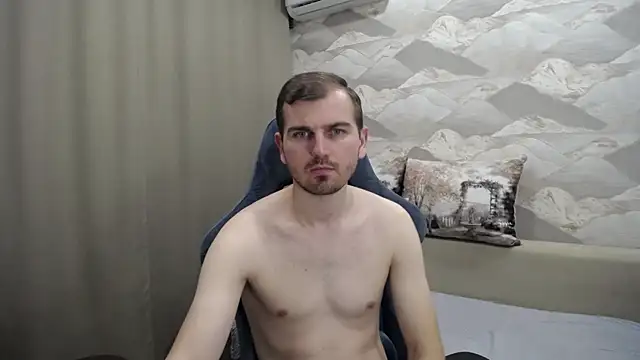 SerzhKorol1 online show from November 2025 05:18:01 PM