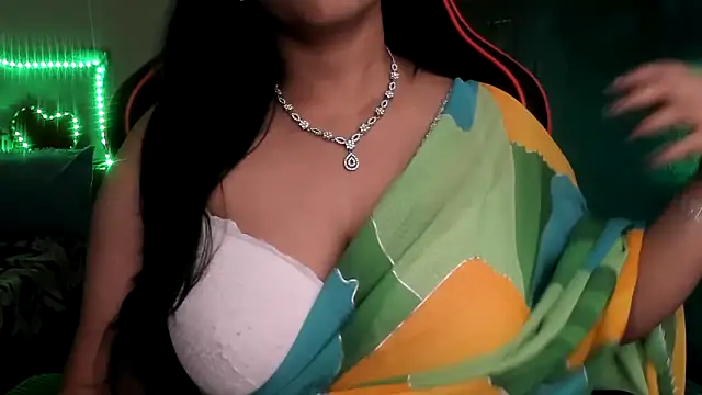 Snapshot of South_indian_tickly chatting on September 2025 04:56:01 PM South indian tickly online show from September 2025 04:56:01 PM