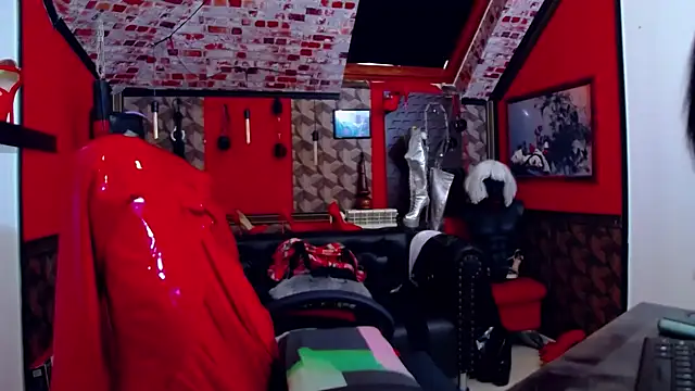 DommeBellatrix online show from September 2025 06:04:02 AM