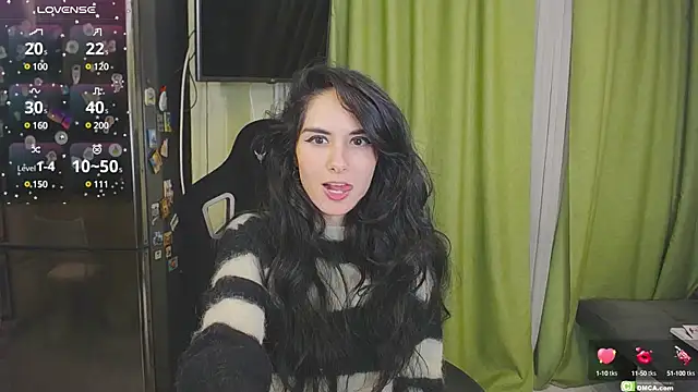 Snapshot of The_Blacksphinxxx chatting on February 2025 03:26:02 PM The Blacksphinxxx online show from February 2025 03:26:02 PM