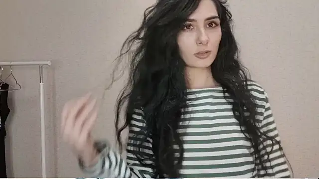 Snapshot of The_Blacksphinxxx chatting on November 2025 12:26:01 PM The Blacksphinxxx online show from November 2025 12:26:01 PM