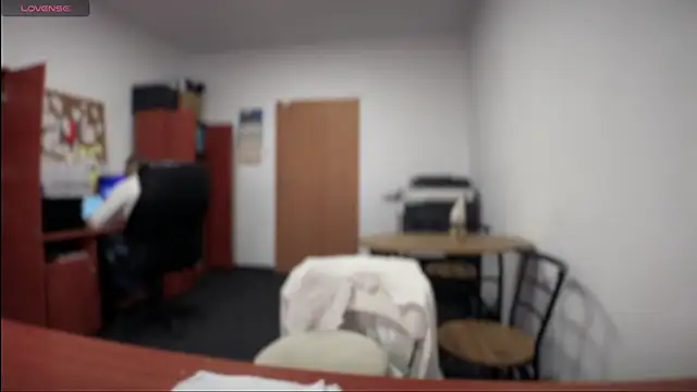 legsLONG online show from December 2024 07:47:01 AM