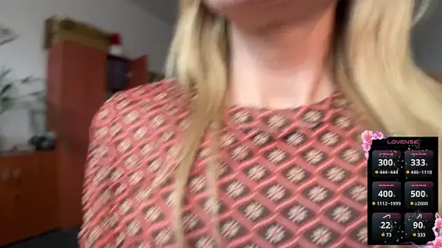 legsLONG online show from February 2025 10:59:01 AM