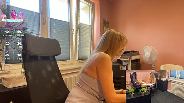 legsLONG online show from September 2025 05:52:02 AM