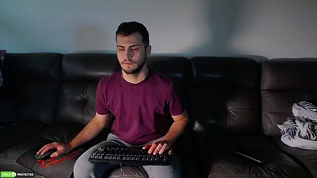 Snapshot of CrazyDom1 chatting on October 2025 12:56:02 PM CrazyDom1 online show from October 2025 12:56:02 PM