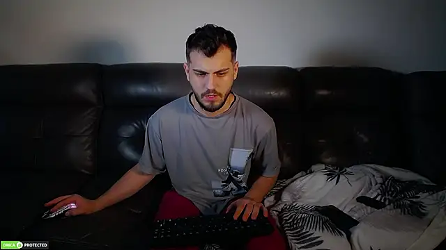 Snapshot of CrazyDom1 chatting on February 2026 11:52:01 AM CrazyDom1 online show from February 2026 11:52:01 AM