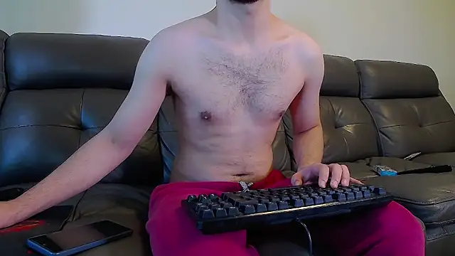 Snapshot of CrazyDom1 chatting on February 2026 01:21:01 PM CrazyDom1 online show from February 2026 01:21:01 PM