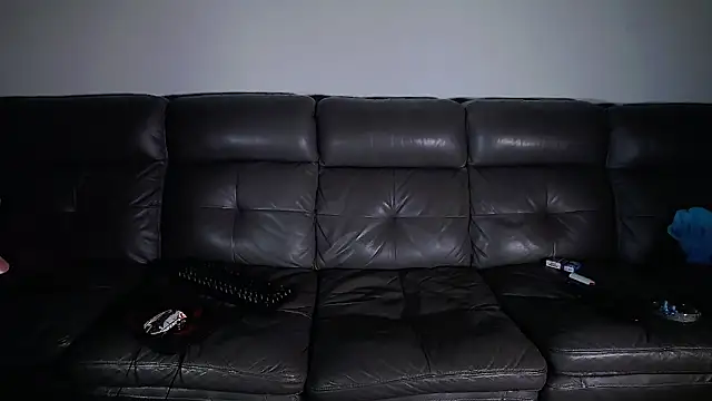 Snapshot of CrazyDom1 chatting on March 2026 04:58:01 AM CrazyDom1 online show from March 2026 04:58:01 AM