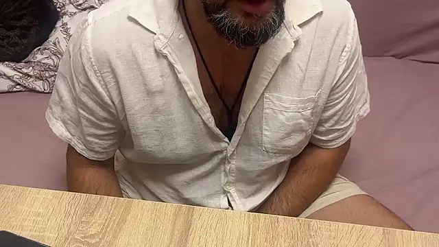 TigerOne19 online show from November 2025 08:24:02 PM