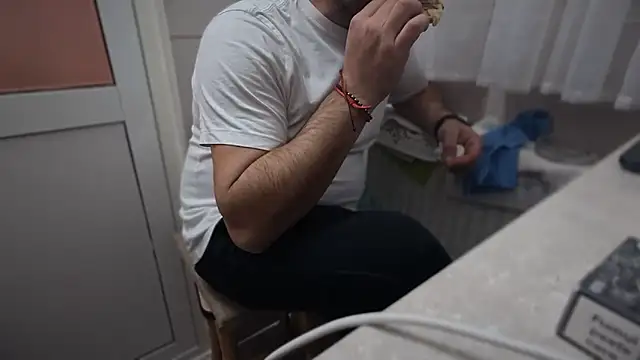 TigerOne19 online show from March 2026 05:07:02 PM