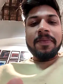 Snapshot of _IRRESISTIBLE_ chatting on May 2026 06:29:02 AM IRRESISTIBLE online show from May 2026 06:29:02 AM