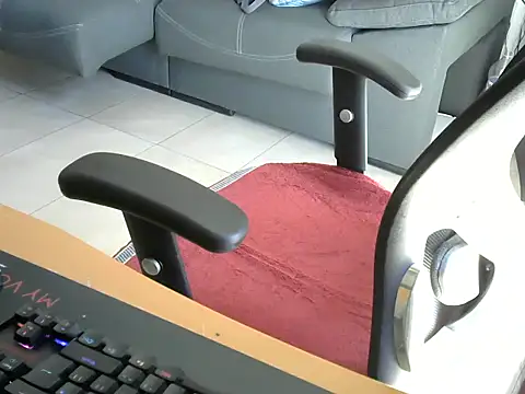 Snapshot of charly2994 chatting on March 2026 03:37:02 PM charly2994 online show from March 2026 03:37:02 PM