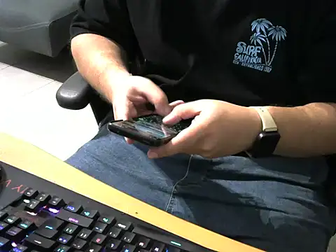 Snapshot of charly2994 chatting on March 2026 02:15:02 AM charly2994 online show from March 2026 02:15:02 AM