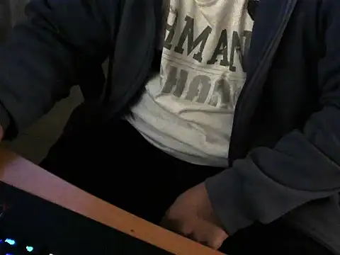 Snapshot of charly2994 chatting on March 2026 01:55:01 AM charly2994 online show from March 2026 01:55:01 AM