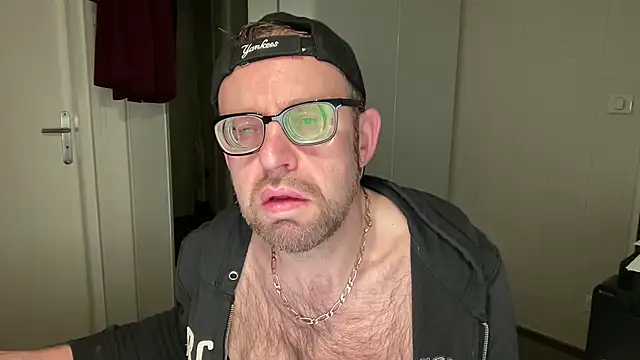 FABIOGLASSES online show from January 2025 05:30:02 PM