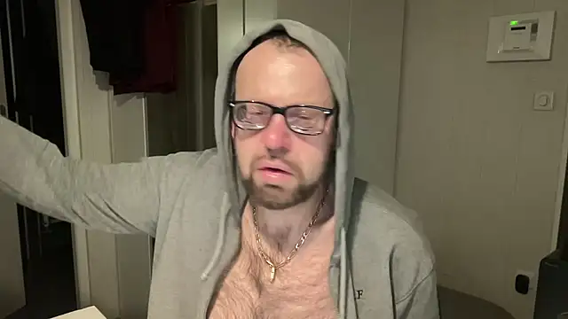 FABIOGLASSES online show from March 2026 12:26:01 AM