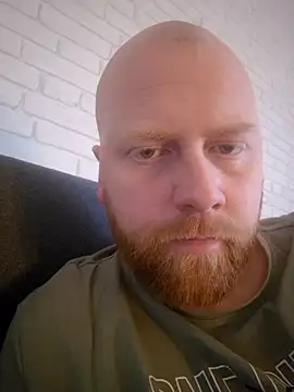 Snapshot of nicoco5757 chatting on February 2026 02:54:02 PM nicoco5757 online show from February 2026 02:54:02 PM