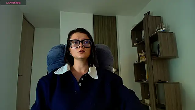 Arya starrk online show from November 2025 02:39:01 PM