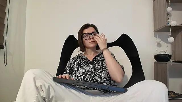 Arya starrk online show from March 2026 01:39:01 PM