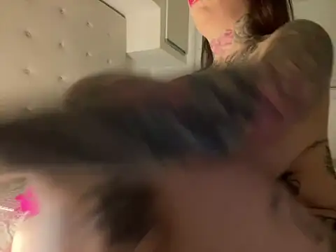 Snapshot of SabrinaRussel chatting on December 2024 05:31:02 PM SabrinaRussel online show from December 2024 05:31:02 PM