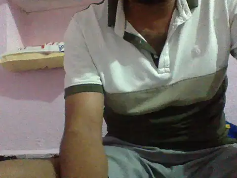 Tushar7972 online show from October 2025 04:30:02 PM