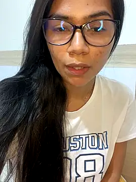 MauraGray online show from October 2025 10:54:02 PM