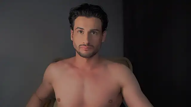 Keen   Luckystrike online show from December 2024 07:16:01 PM