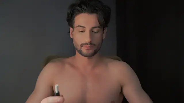 Keen   Luckystrike online show from December 2024 12:55:02 AM