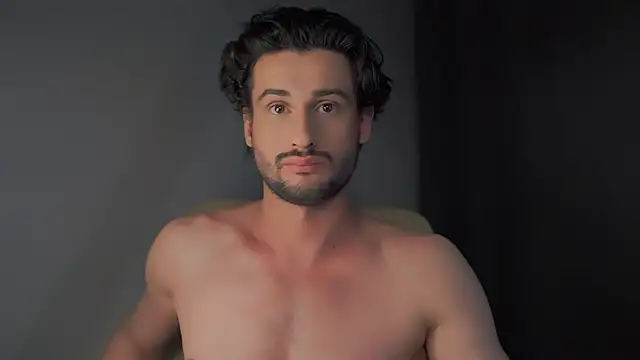 Keen   Luckystrike online show from January 2025 05:15:02 PM