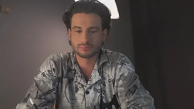 Keen   Luckystrike online show from March 2025 06:42:02 PM