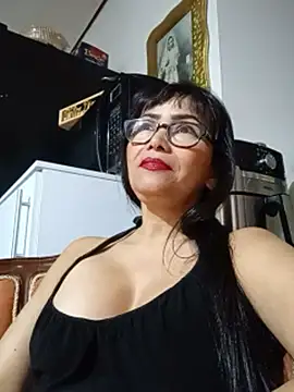 Snapshot of kelly_dirty_ chatting on July 2026 02:05:17 AM kelly dirty online show from July 2026 02:05:17 AM