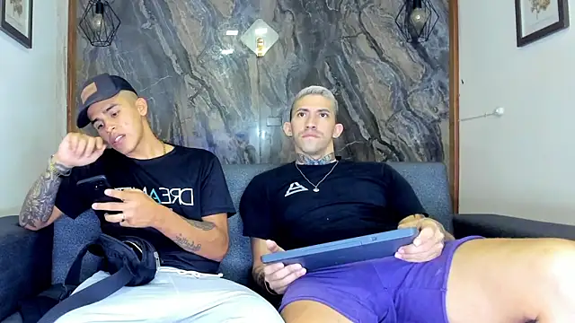 Snapshot of yeckodream chatting on March 2025 03:54:01 AM yeckodream online show from March 2025 03:54:01 AM