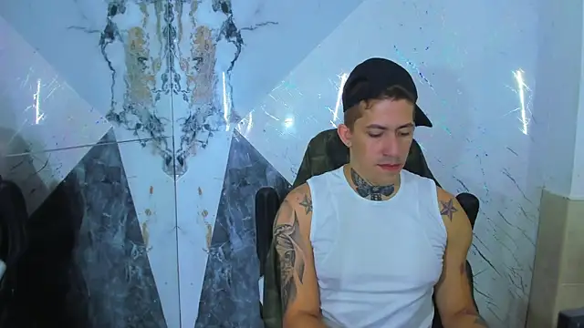 yeckodream online show from December 2025 06:20:01 AM