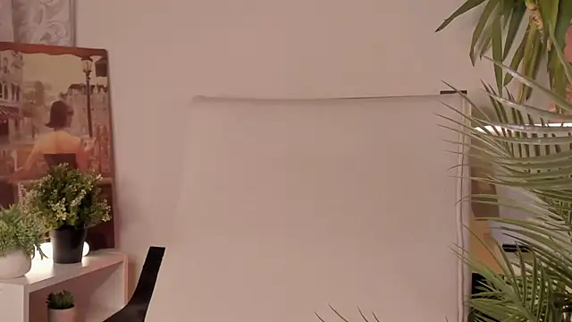 Snapshot of Ana_Peachy_ chatting on March 2025 08:05:01 PM Ana Peachy  online show from March 2025 08:05:01 PM