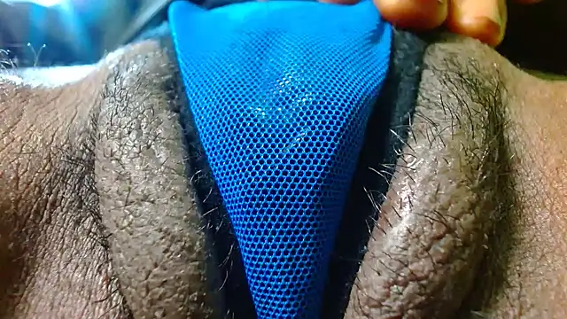 bethanywilson 23 online show from October 2025 12:31:01 PM