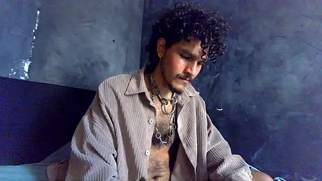 Snapshot of die_mond chatting on April 2026 02:42:01 PM die mond online show from April 2026 02:42:01 PM