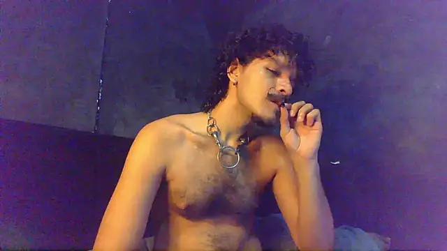 Snapshot of die_mond chatting on May 2026 04:30:01 AM die mond online show from May 2026 04:30:01 AM