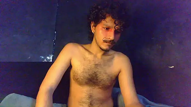 Snapshot of die_mond chatting on May 2026 11:37:01 AM die mond online show from May 2026 11:37:01 AM