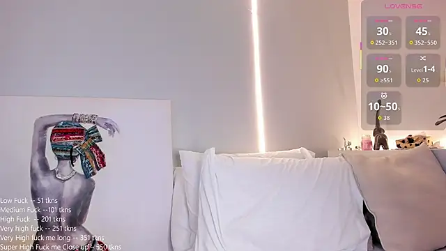 Snapshot of ambercroft chatting on September 2025 01:18:02 AM ambercroft online show from September 2025 01:18:02 AM