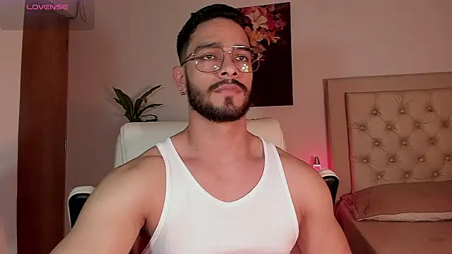 Josseph1  online show from October 2025 11:56:02 PM