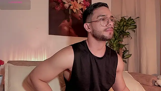 Josseph1  online show from November 2025 11:41:01 PM