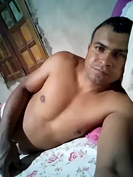 Snapshot of Evandro-Bahia chatting on November 2025 10:10:02 PM Evandro-Bahia online show from November 2025 10:10:02 PM