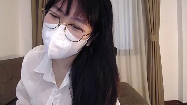 Snapshot of Onee-Chew chatting on November 2025 03:49:02 AM Onee-Chew online show from November 2025 03:49:02 AM